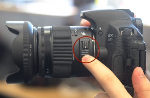 auto-focus-button-cara-menggunakan-kamera-dslr