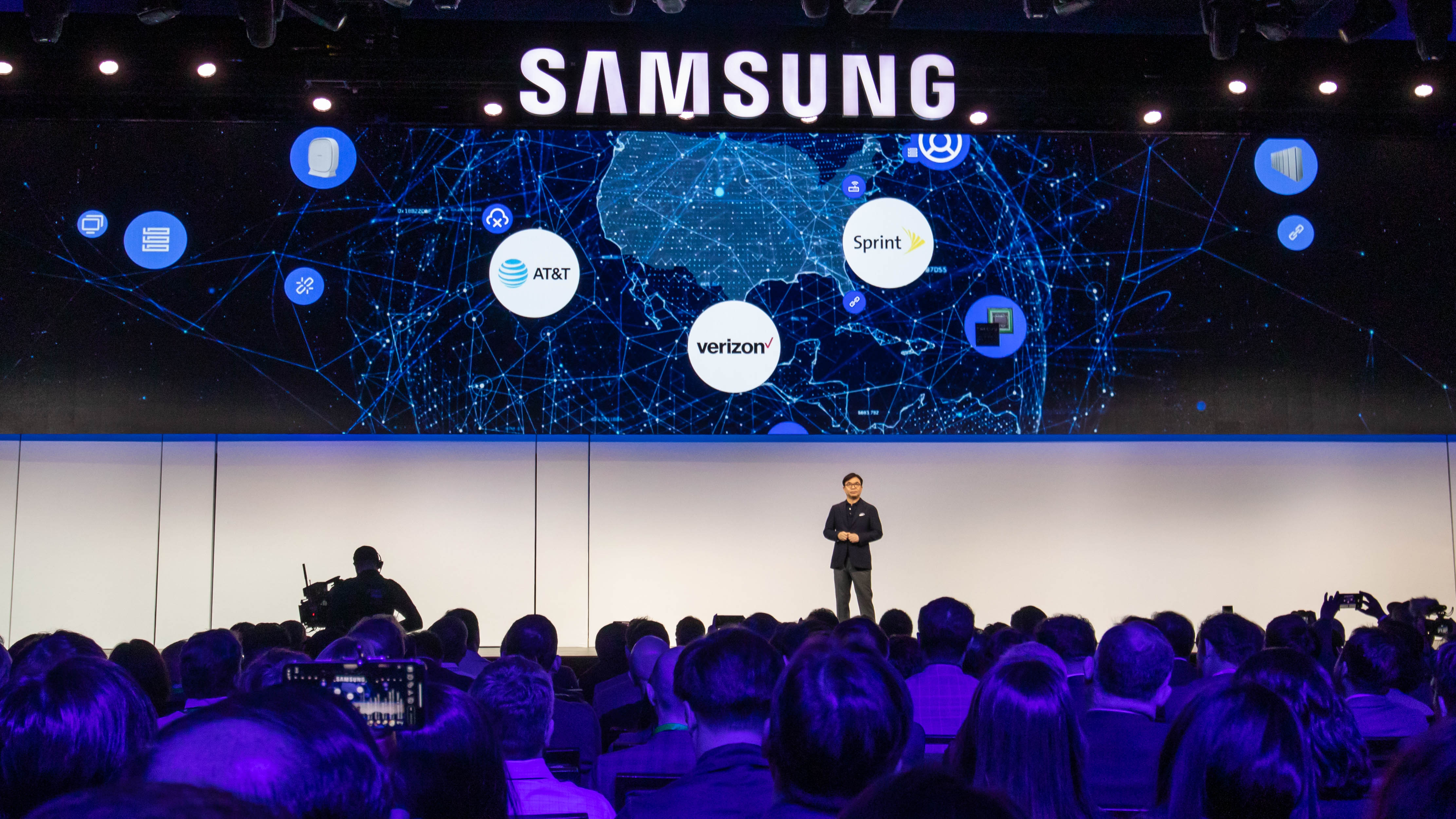 Samsung Galaxy S10 5G Diluncurkan Pada Musim Panas 2019,spesifikasi Samsung Galaxy S10 5G,kelebihan Samsung Galaxy S10 5G,kekurangan Samsung Galaxy S10 5G,kelebihan dan kekurangan Samsung Galaxy S10 5G,Samsung Galaxy S10 5G,harga Samsung Galaxy S10 5G, smartphone 5G terbaru,smartphone 5G samsung