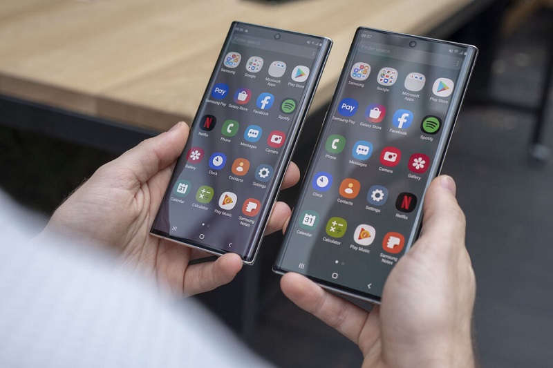 Bagian Layar Galaxy Note10 and Note10+